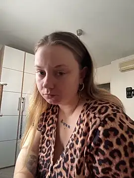 Snapshot of chloetarducci chatting on 03-01-26, 11:23 chloetarducci online show from 03-01-26, 11:23