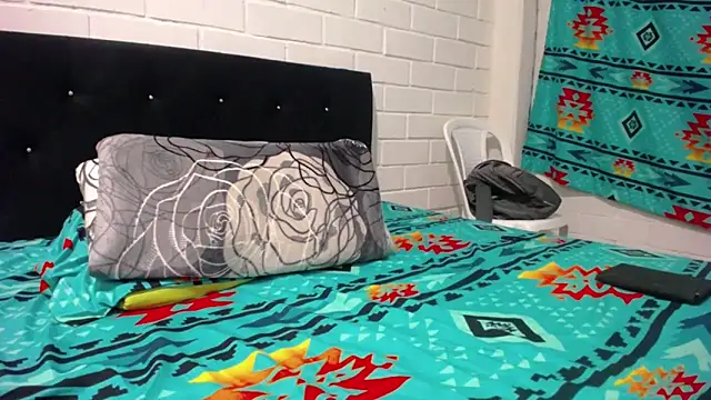 Snapshot of GiveLove1 chatting on 02-28-25, 08:20 GiveLove1 online show from 02-28-25, 08:20