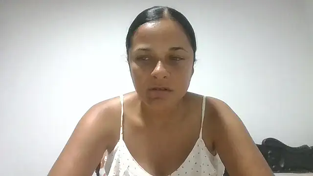 Snapshot of GiveLove1 chatting on 11-02-25, 02:03 GiveLove1 online show from 11-02-25, 02:03