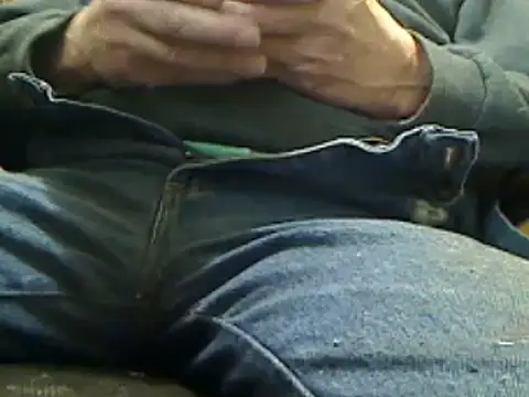 markluvskitty online show from 12-23-24, 05:43