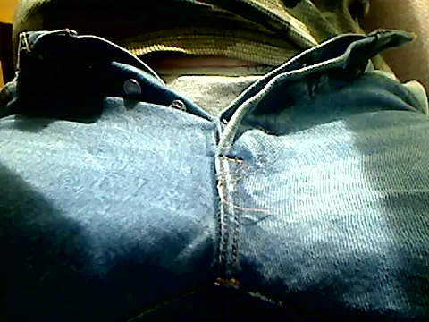 Snapshot of markluvskitty chatting on 02-16-26, 04:14 markluvskitty online show from 02-16-26, 04:14