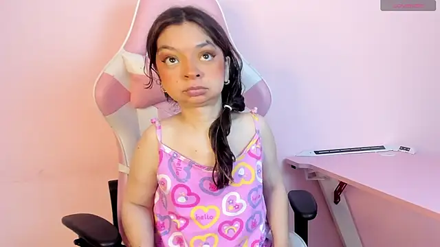 CharlotteMuller online show from 10-28-25, 07:27