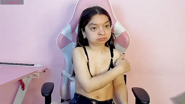 CharlotteMuller online show from 11-26-25, 07:59