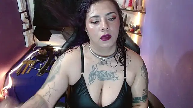 Alexa Slavehot777 online show from 06-09-26, 08:09