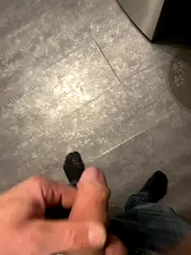 Edosxxl online show from 11-26-25, 12:22