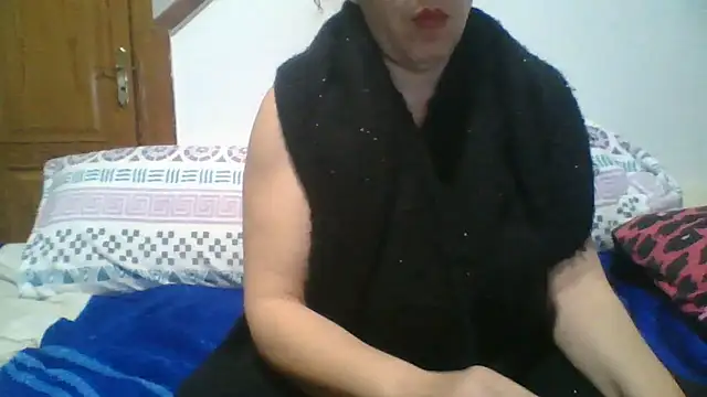 julietesexy80 online show from 03-11-26, 08:20