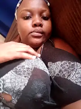 queennapal online show from 04-03-26, 06:33