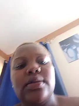 queennapal online show from 04-21-26, 12:55