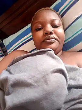 queennapal online show from 04-25-26, 10:29