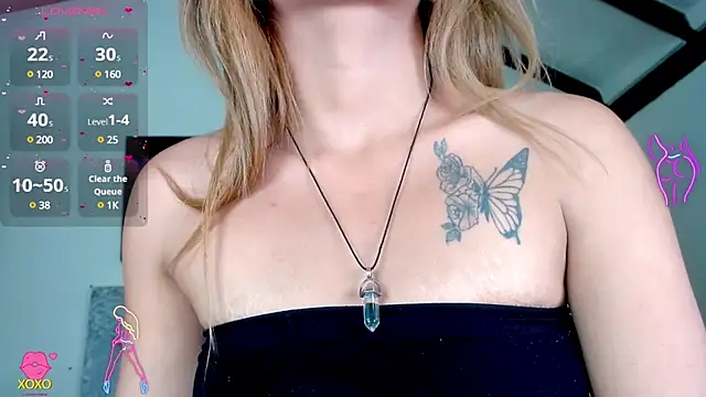 Eva Hoot online show from 01-16-25, 01:58