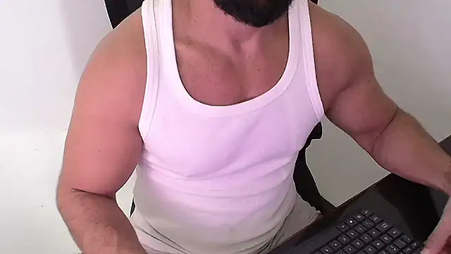 Snapshot of TopDaddy23 chatting on 07-03-26, 05:52 TopDaddy23 online show from 07-03-26, 05:52