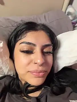 ThickerThanYoBitch online show from 10-14-25, 02:18