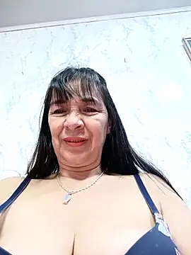 Snapshot of biancchi chatting on 05-24-26, 01:27 biancchi online show from 05-24-26, 01:27