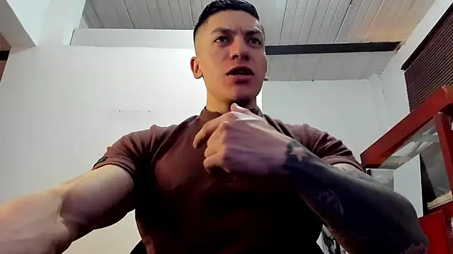 aquiles 51 online show from 10-30-25, 07:36