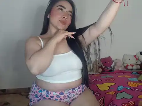 Snapshot of samantha2207 chatting on 12-10-24, 01:00 samantha2207 online show from 12-10-24, 01:00