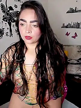 Snapshot of samantha2207 chatting on 09-28-25, 01:27 samantha2207 online show from 09-28-25, 01:27