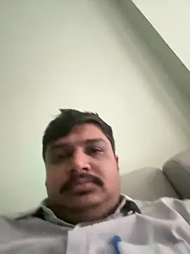 Snapshot of Parth-26 chatting on 05-20-26, 12:44 Parth-26 online show from 05-20-26, 12:44
