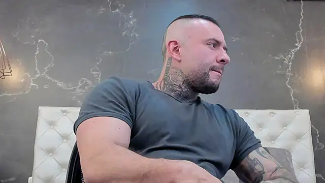 Snapshot of BruceDallas chatting on 01-18-25, 11:11 BruceDallas online show from 01-18-25, 11:11