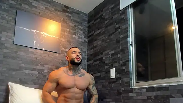 Snapshot of BruceDallas chatting on 10-28-25, 12:58 BruceDallas online show from 10-28-25, 12:58