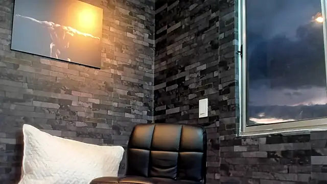 BruceDallas online show from 11-30-25, 10:58