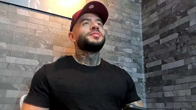 BruceDallas online show from 01-11-26, 02:05