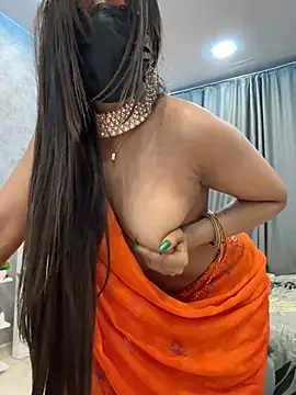 Snapshot of Monalisadon018 chatting on 01-06-25, 05:59 Monalisadon018 online show from 01-06-25, 05:59