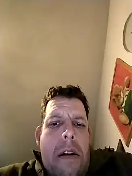 Snapshot of Knuffelstaaf123 chatting on 01-12-25, 12:39 Knuffelstaaf123 online show from 01-12-25, 12:39