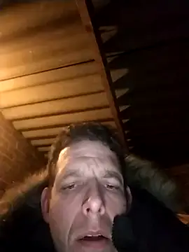 Snapshot of Knuffelstaaf123 chatting on 01-24-25, 10:08 Knuffelstaaf123 online show from 01-24-25, 10:08