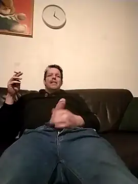 Snapshot of Knuffelstaaf123 chatting on 03-14-25, 11:22 Knuffelstaaf123 online show from 03-14-25, 11:22