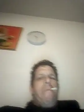 Snapshot of Knuffelstaaf123 chatting on 03-15-25, 09:30 Knuffelstaaf123 online show from 03-15-25, 09:30