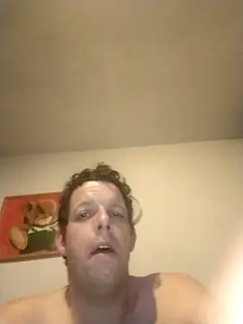 Snapshot of Knuffelstaaf123 chatting on 03-15-25, 09:27 Knuffelstaaf123 online show from 03-15-25, 09:27