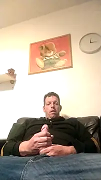 Snapshot of Knuffelstaaf123 chatting on 09-24-25, 10:13 Knuffelstaaf123 online show from 09-24-25, 10:13