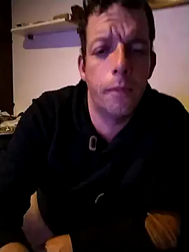 Snapshot of Knuffelstaaf123 chatting on 10-16-25, 01:50 Knuffelstaaf123 online show from 10-16-25, 01:50