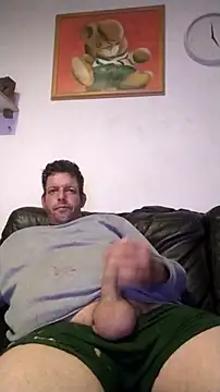 Snapshot of Knuffelstaaf123 chatting on 10-23-25, 05:12 Knuffelstaaf123 online show from 10-23-25, 05:12