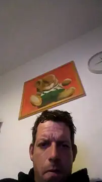 Snapshot of Knuffelstaaf123 chatting on 11-03-25, 12:02 Knuffelstaaf123 online show from 11-03-25, 12:02