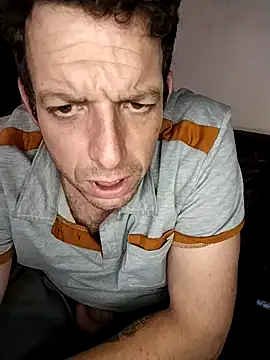 Snapshot of Knuffelstaaf123 chatting on 11-09-25, 02:10 Knuffelstaaf123 online show from 11-09-25, 02:10