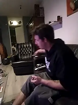 Snapshot of Knuffelstaaf123 chatting on 11-15-25, 08:49 Knuffelstaaf123 online show from 11-15-25, 08:49