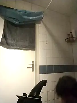 Snapshot of Knuffelstaaf123 chatting on 11-30-25, 09:52 Knuffelstaaf123 online show from 11-30-25, 09:52