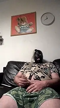 Knuffelstaaf123 online show from 12-14-25, 11:53