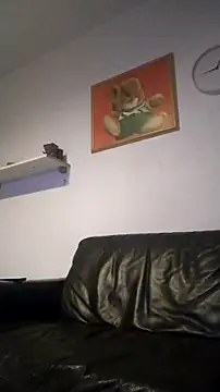 Knuffelstaaf123 online show from 12-19-25, 12:56