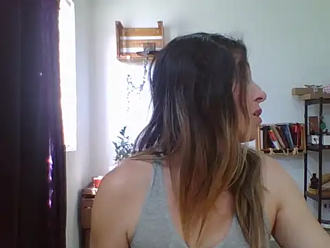 Snapshot of charlott_ponce chatting on 03-10-26, 07:19 charlott ponce online show from 03-10-26, 07:19