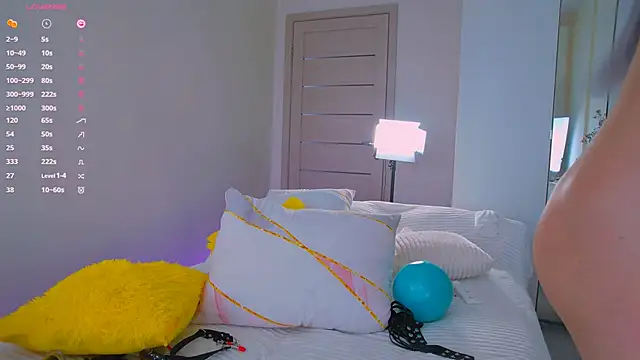 Nika Bloom online show from 04-09-26, 10:20