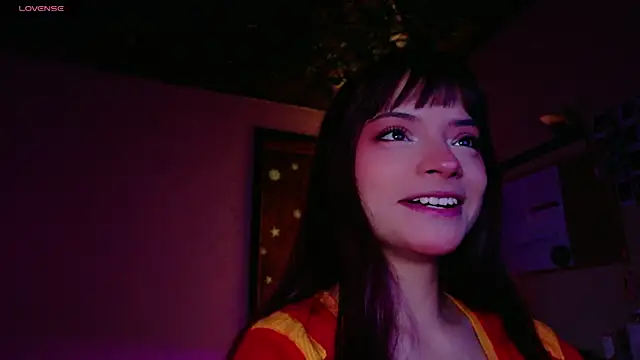 Snapshot of maryberry__ chatting on 07-13-26, 04:15 maryberry online show from 07-13-26, 04:15