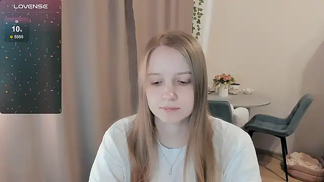 Snapshot of Alyaley chatting on 05-26-26, 12:34 Alyaley online show from 05-26-26, 12:34