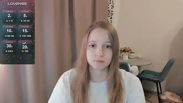 Snapshot of Alyaley chatting on 05-29-26, 10:46 Alyaley online show from 05-29-26, 10:46