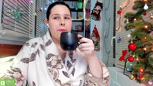 Snapshot of Candys_booty chatting on 12-23-24, 12:35 Candys booty online show from 12-23-24, 12:35