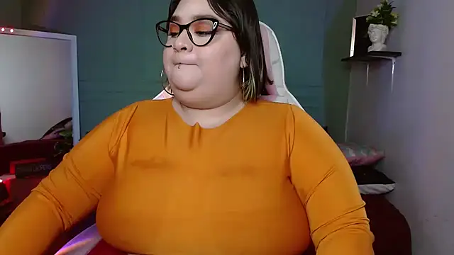 tiffany laurens online show from 12-06-24, 09:43