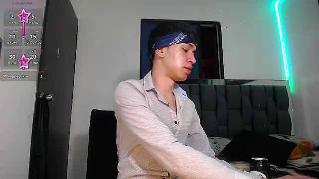 Mr daren  online show from 03-22-25, 07:09