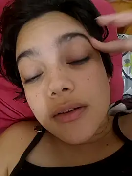 littlemelii online show from 06-12-26, 04:50