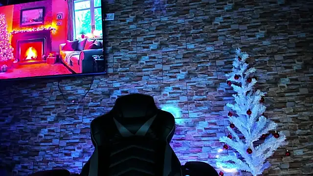 Seth Owner online show from 12-21-24, 01:21